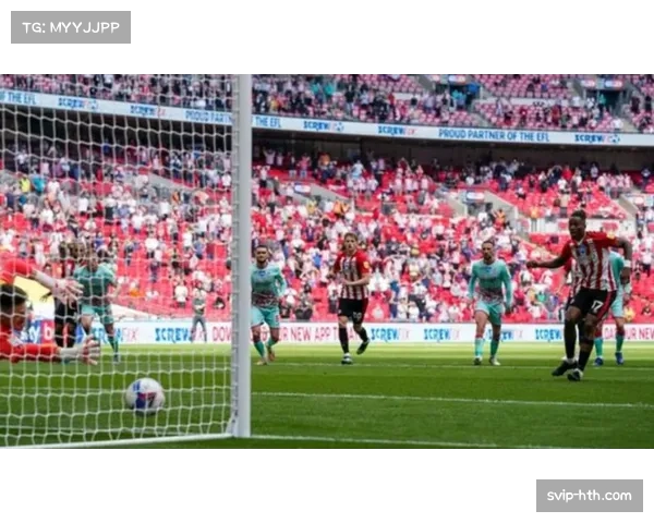 拉什福德三射一中送出三次关键传球助球队力克强敌赢得胜利 拉什福德三射一中送出三次关键传球助球队力克强敌赢得胜利