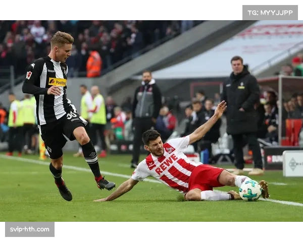 科隆施瓦伯门将出击时机把握准确 化解门兴多次威胁传中 科隆施瓦伯门将出击时机把握准确 化解门兴多次威胁传中